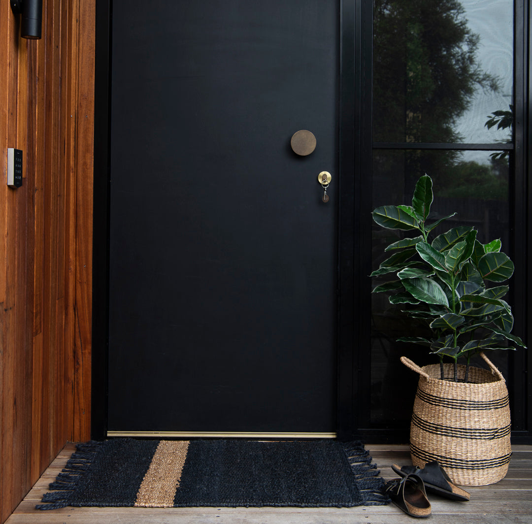 Stripe jute doormat. Graphite and Natural