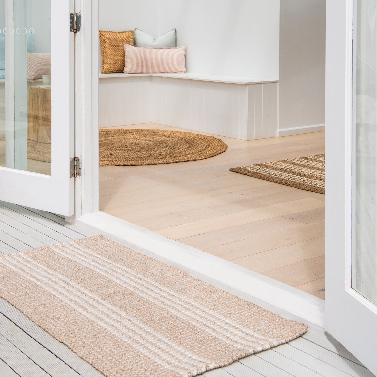 Franklin Lite Outdoor/Indoor Stripe