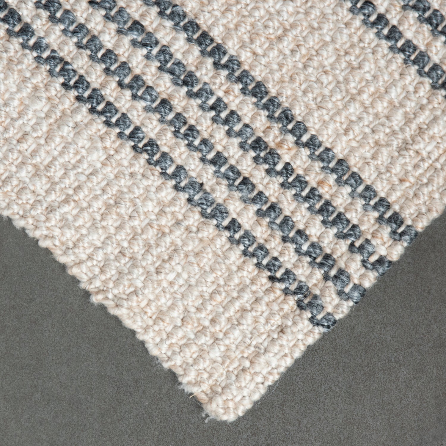 Macintosh Lite Outdoor/Indoor Stripe