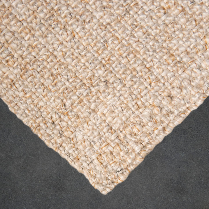 Lodge Outdoor / Indoor